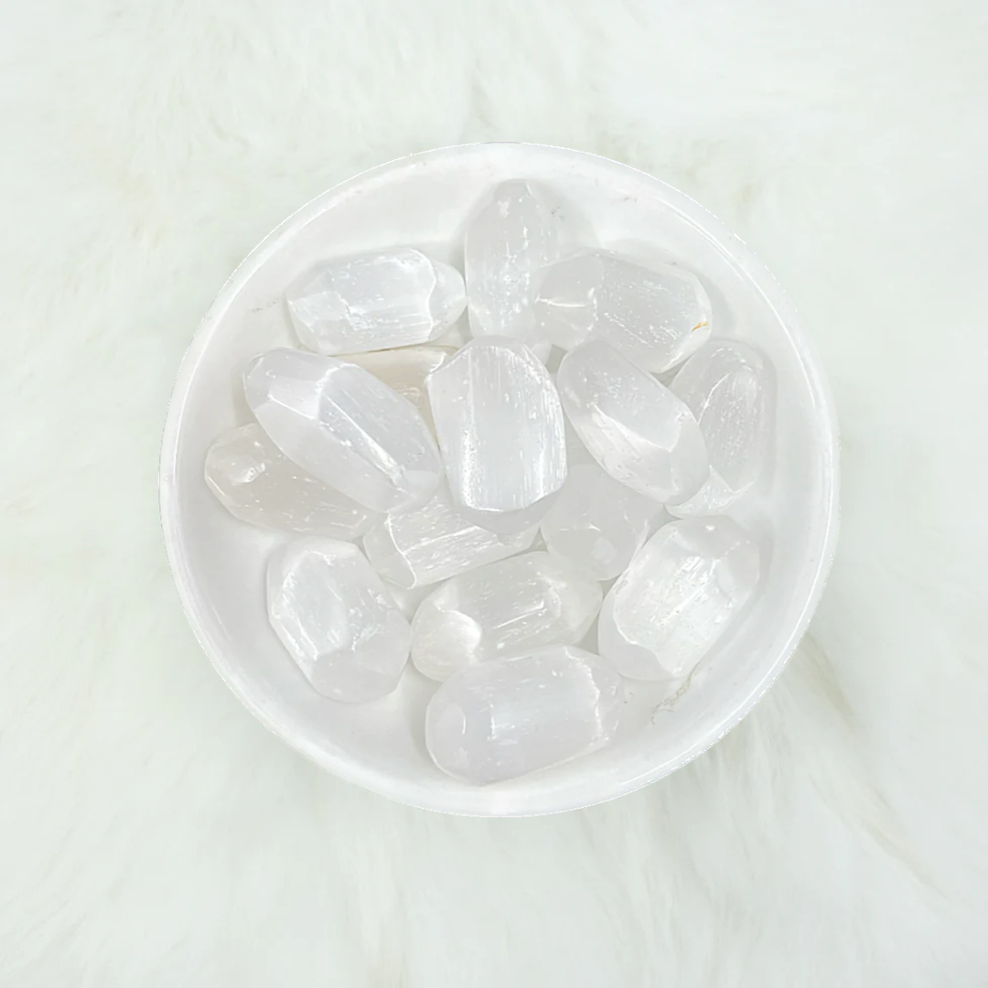 Tumbled Selenite Crystals - Energy Clearing & Grid Building - Juniper Stones