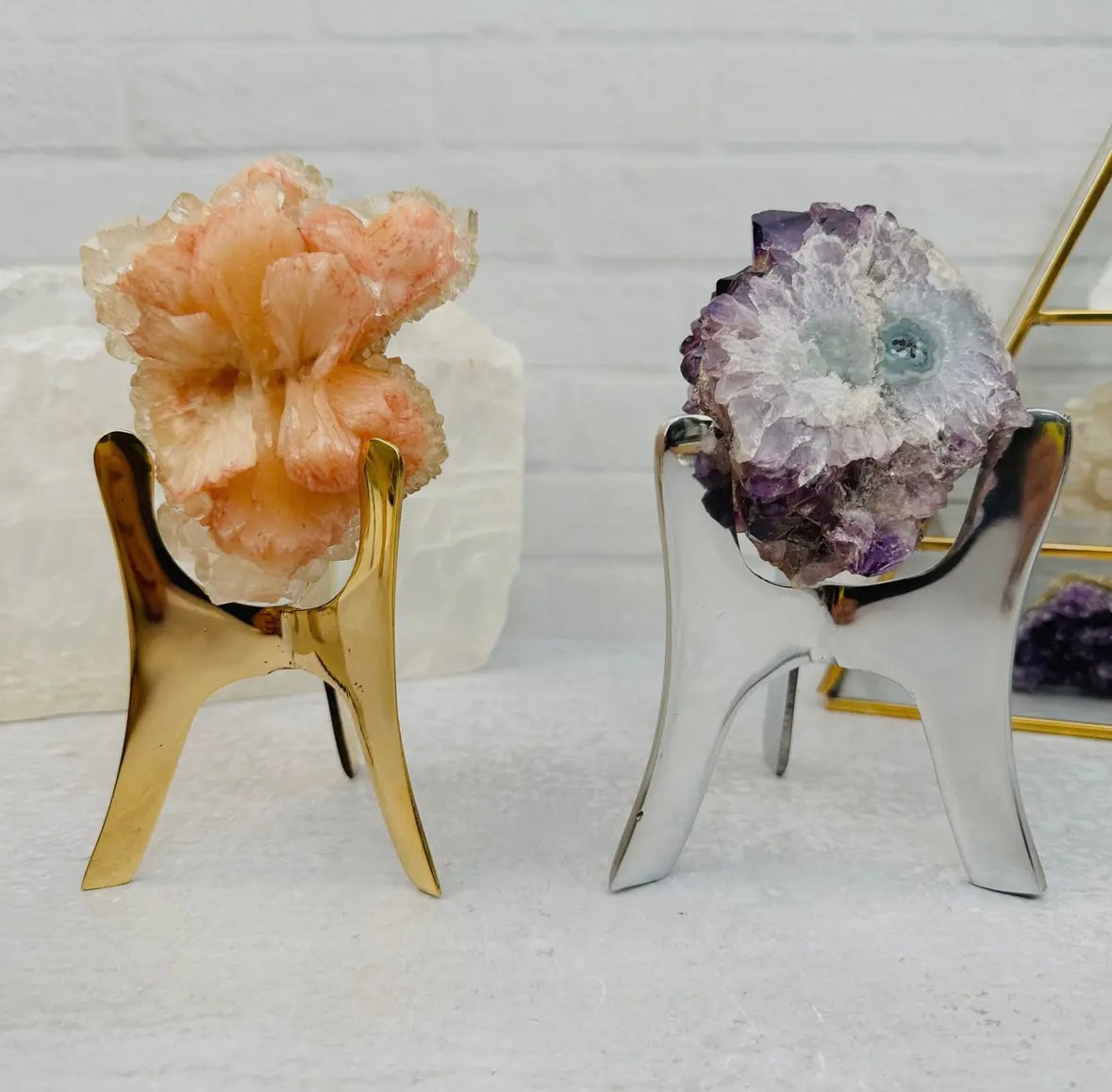 Crystal Tripod Stand