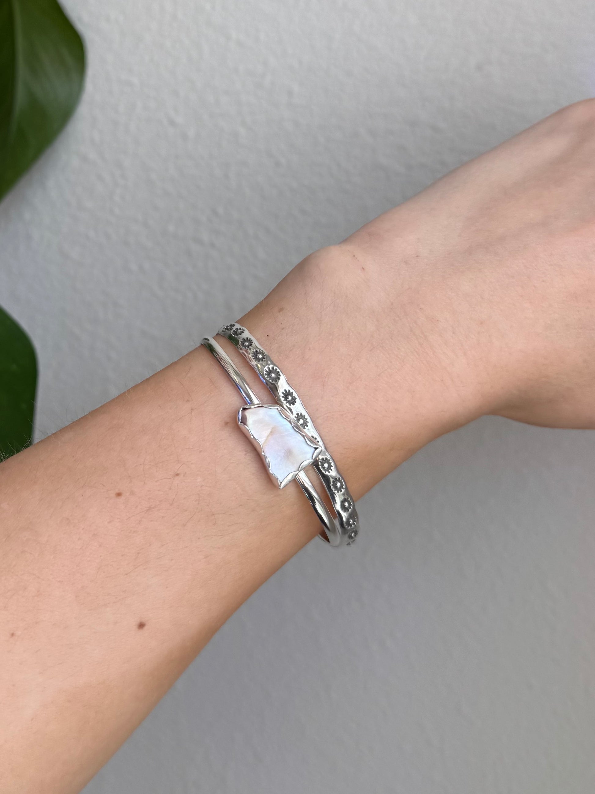 Mother of Pearl Bangle Bracelet