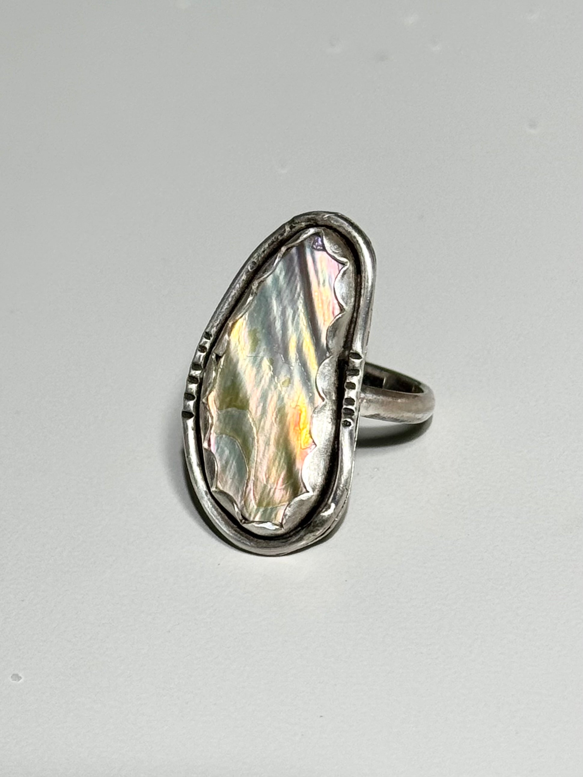 Mother of Pearl Ring - Size 8
