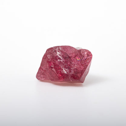 Spinel crystal in various sizes, perfect for stimulating creativity and unlocking new perspectives.